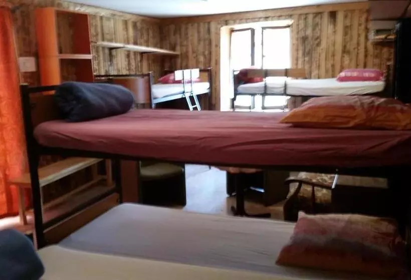 Majatalo Le Castel Blanc