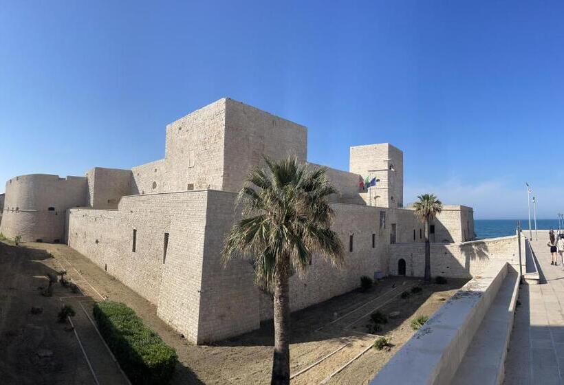 פנסיון Le Dimore Di Federico Trani