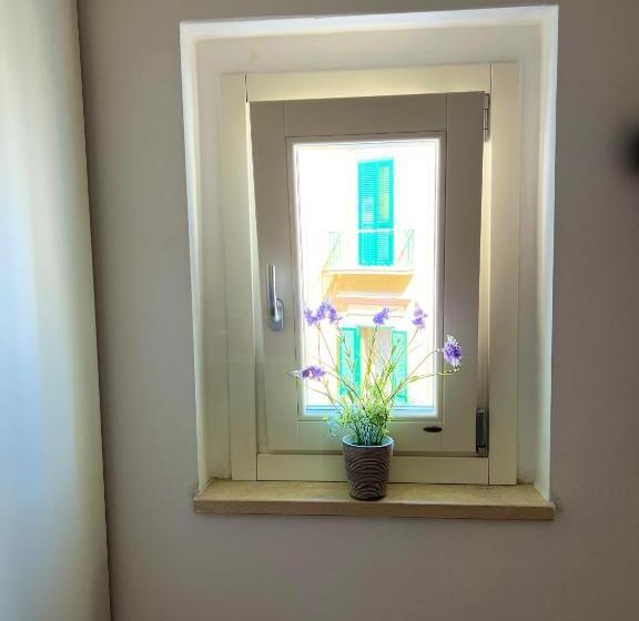 פנסיון Le Dimore Di Federico Trani