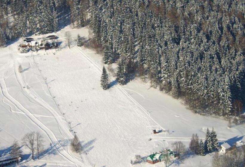 ペンション Liberecká Bouda