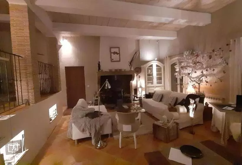 ペンション Massacan Vue Mer