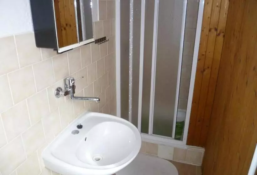 Majatalo Penzion Pod Studenovem