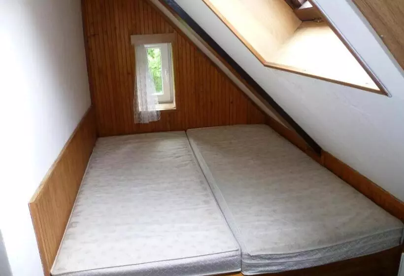 Majatalo Penzion Pod Studenovem