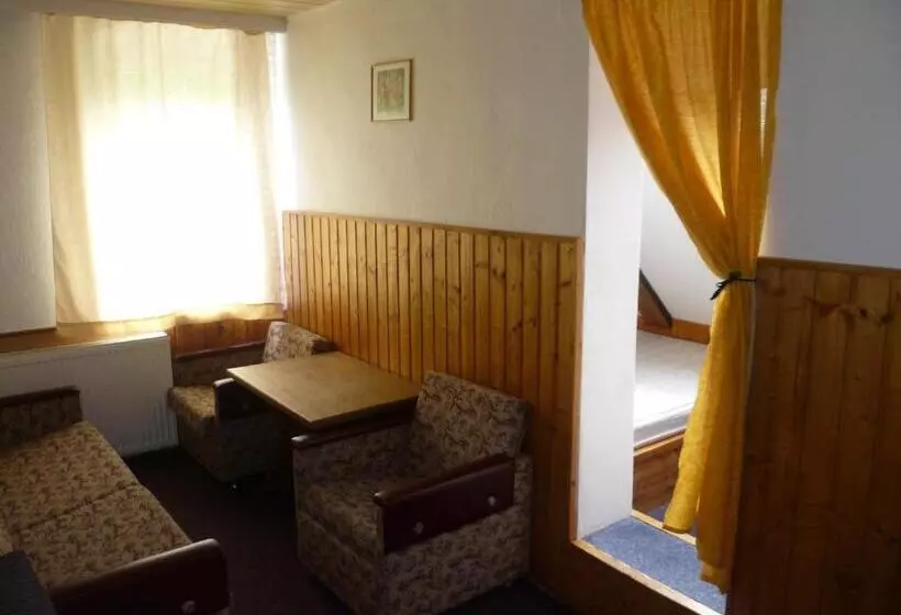 Majatalo Penzion Pod Studenovem