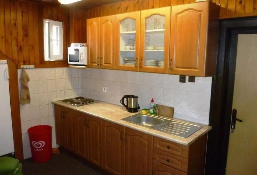 Majatalo Penzion Pod Studenovem