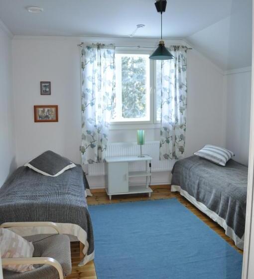 Пансион Tuhannen Tarinan Talo