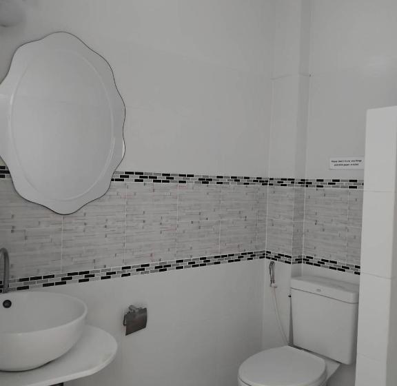 אתר נופש Khaolak Summer House 2