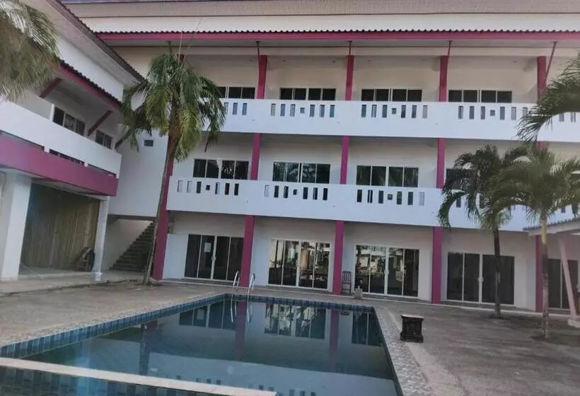 Lomakeskus Khaolak Summer House 2