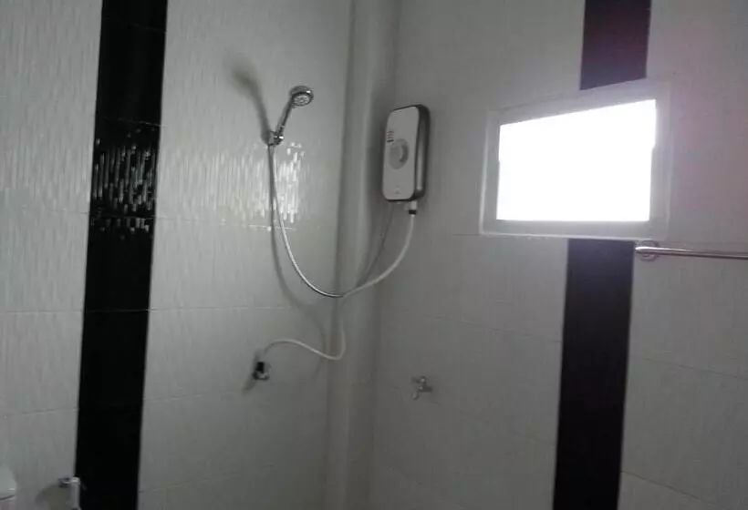 Lomakeskus Khaolak Summer House 2