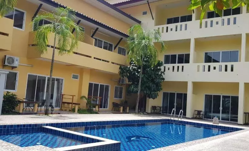 Lomakeskus Khaolak Summer House 2