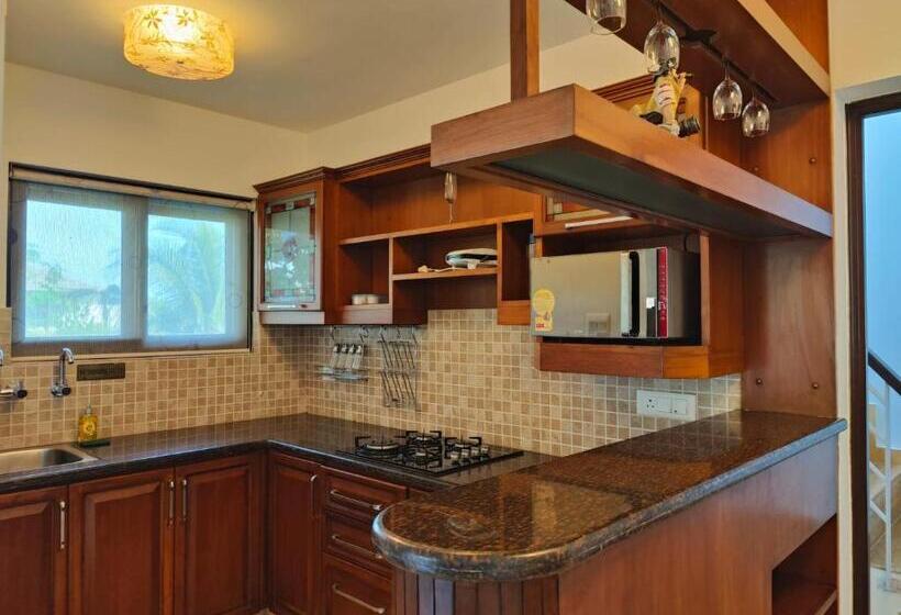 Resort La Sunila Suites & Villas By Wsi, Baga