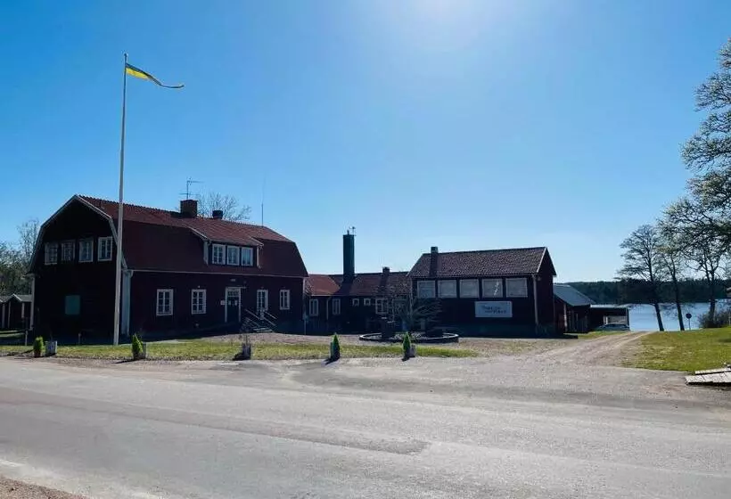 Trehörna Wärdhus & Vandrarhem