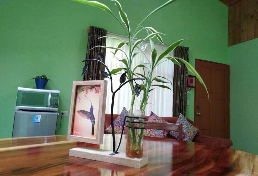 مبيت وإفطار Cassidini House