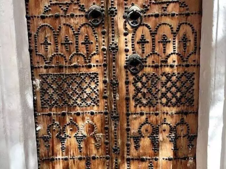 تختخواب و صبحانه Riad Dar El Caid Palais Xiii Siecle