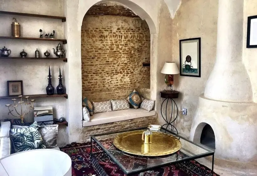 تختخواب و صبحانه Riad Dar El Caid   Palais Xiii Siecle
