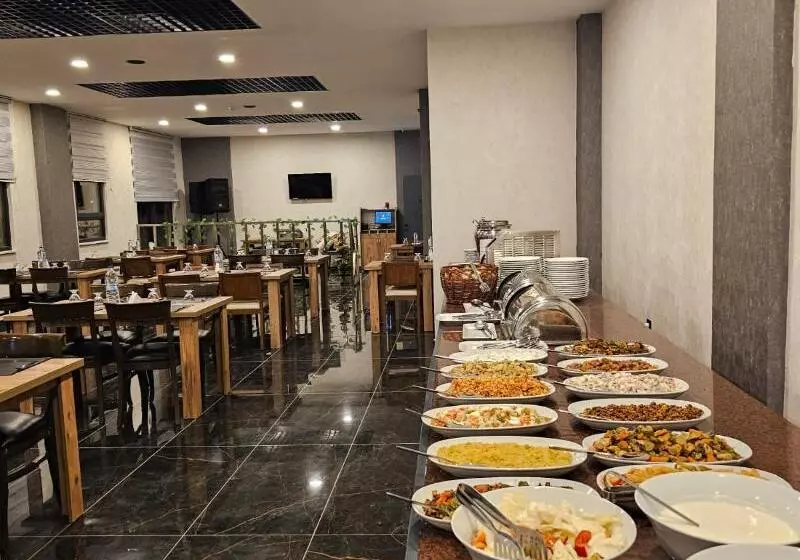 ホテル Efe Termal