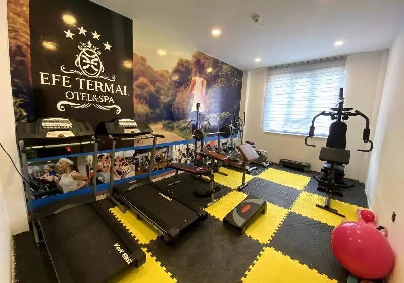 ホテル Efe Termal