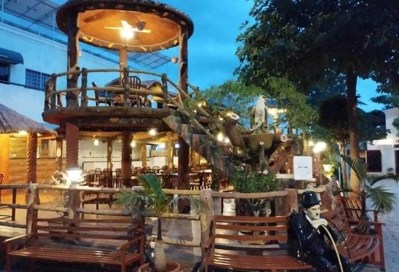 Отель Fort View Resort