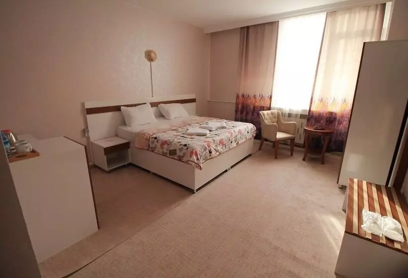 هتل Gold Suite