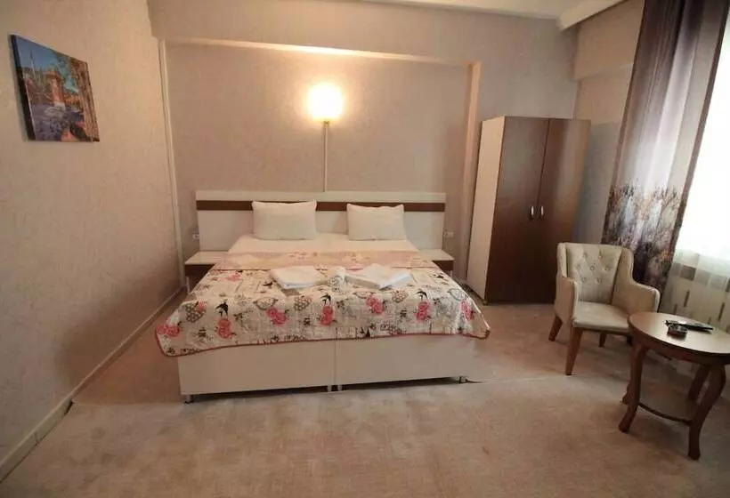 هتل Gold Suite