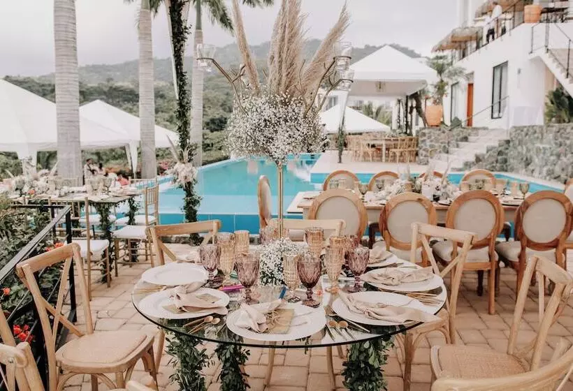 ホテル Jama Campay   Homes Resort & Spa