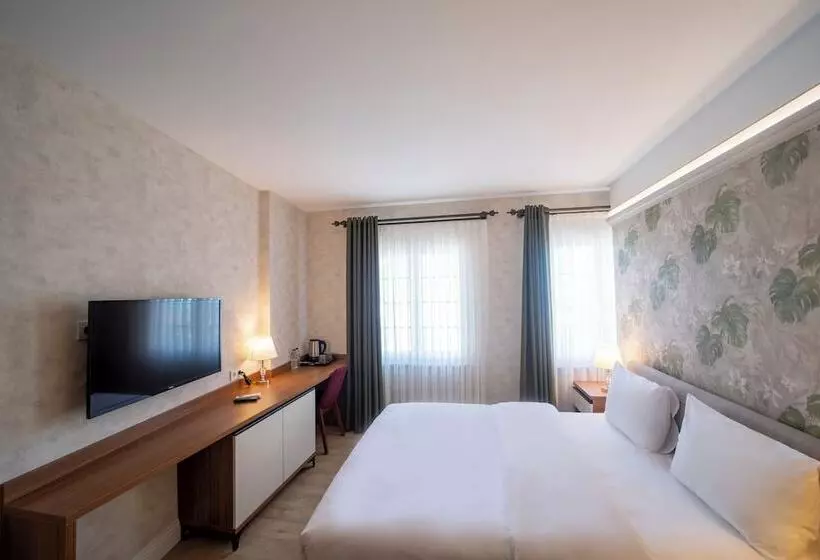 Hotelli Mell City Suite