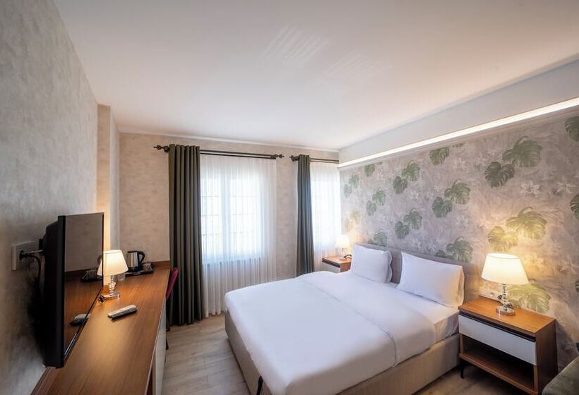 هتل Mell City Suite