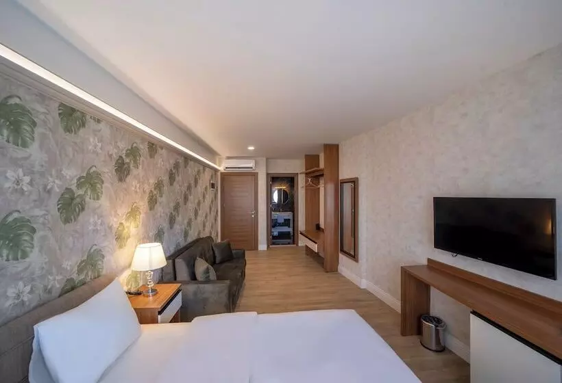 Hotelli Mell City Suite