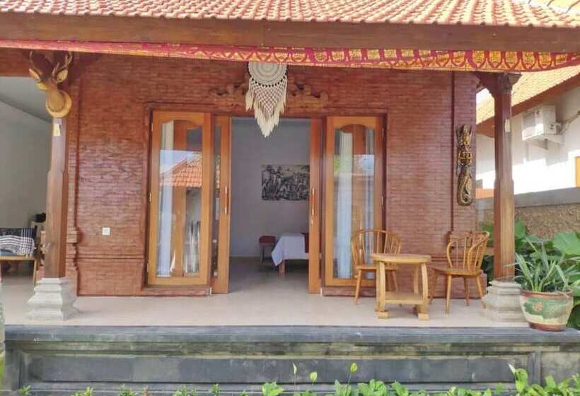 호텔 Villa Taman Pesona