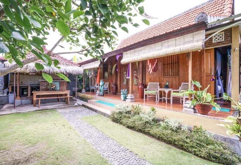 호텔 Villa Taman Pesona