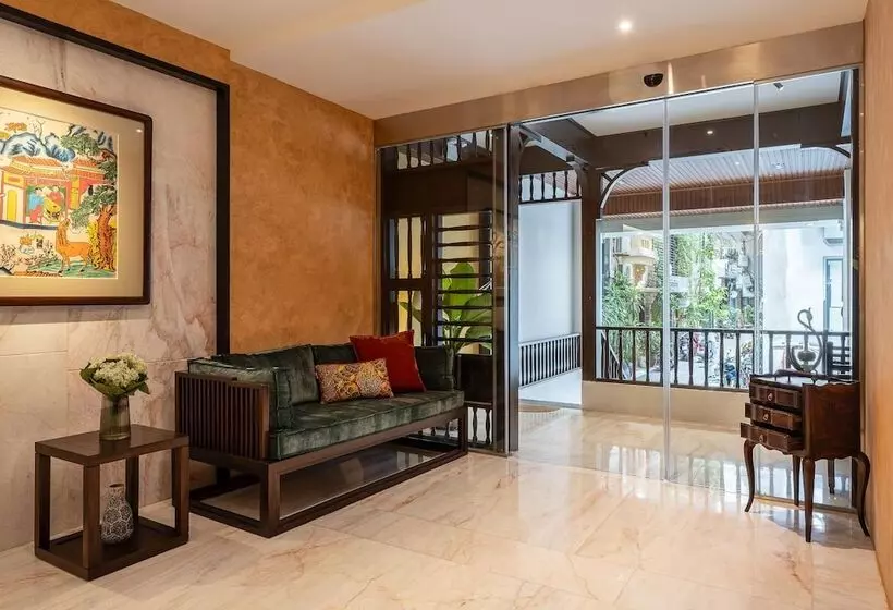 Le Parfum Apartment And