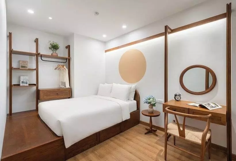 Le Parfum Apartment And