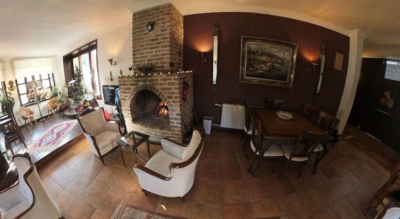 Moncheri Butik Otel & Restoran