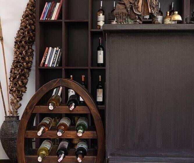 Moncheri Butik Otel & Restoran