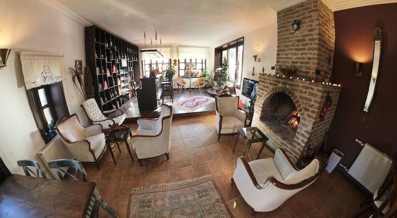 Moncheri Butik Otel & Restoran