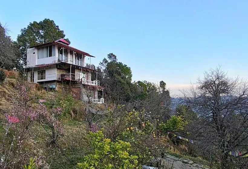 リゾートホテル Neelkanth Retreat Mukteshwar