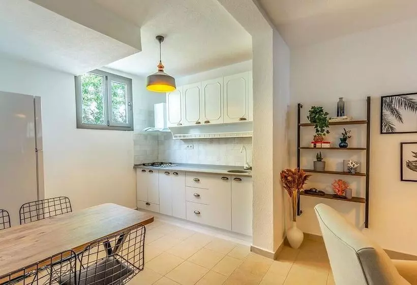 Avlu Butik Otel Palamutbükü