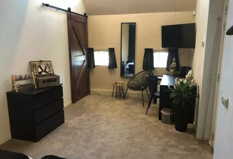 Aamiaismajoitus (B&B) Harlingen Staete