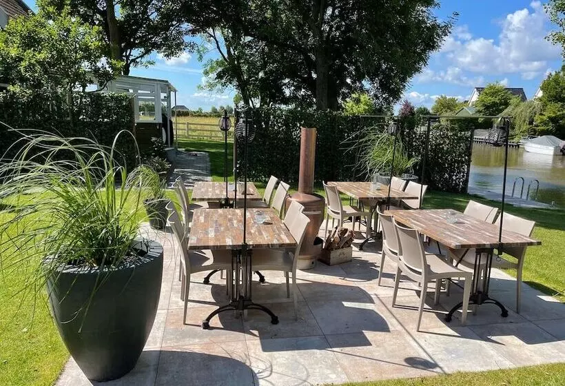 Aamiaismajoitus (B&B) Harlingen Staete