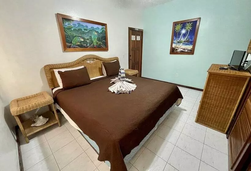 Belizean Reef Suites