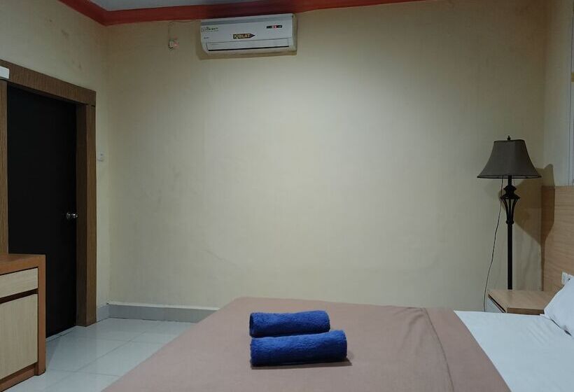 Collection O 93163 Hotel Grand Kartika