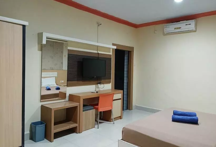 Collection O 93163 Hotel Grand Kartika