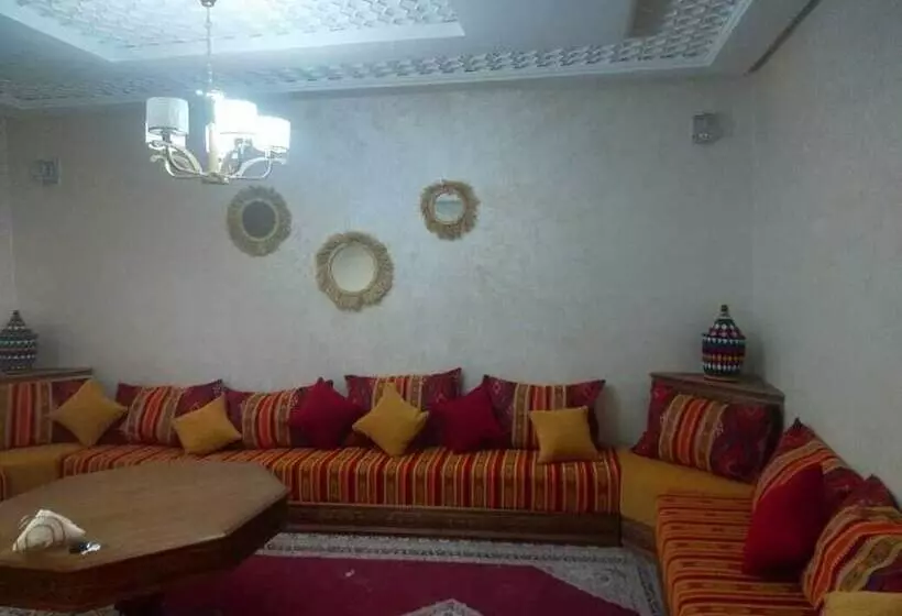 Dar Sarsar Airport
