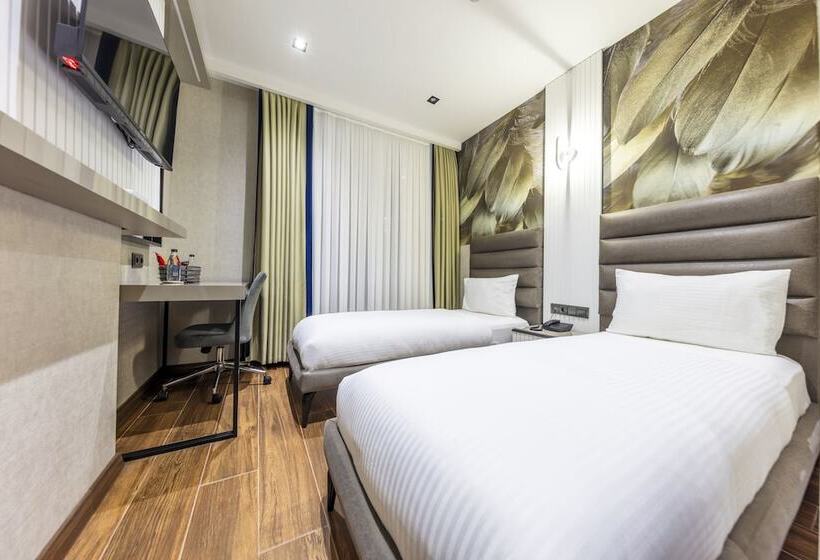 Dem Premium Hotel Round Trip Airport Service Istanbul International Airport