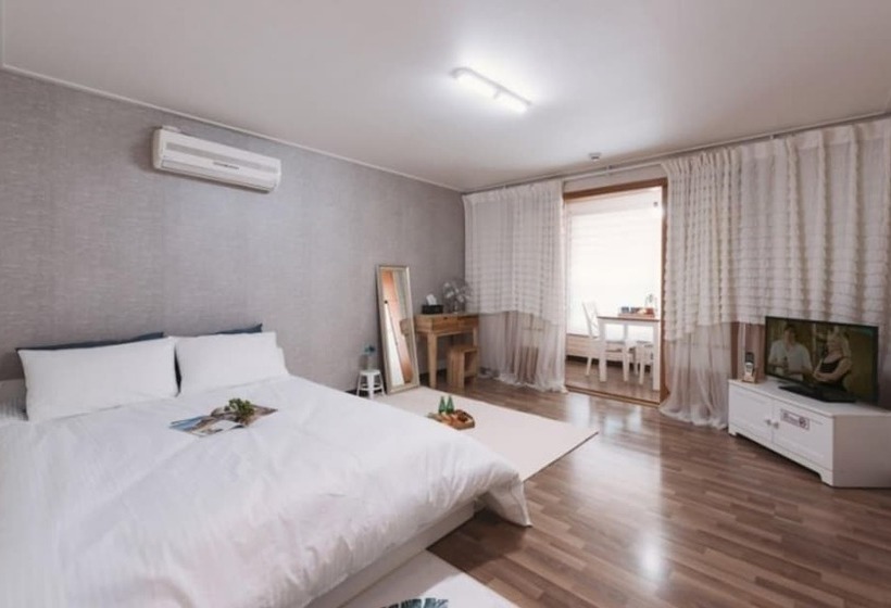 Good Geoje Sea Pension