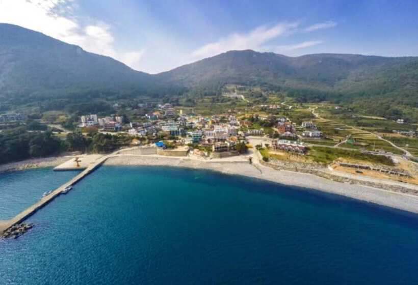 Good Geoje Sea Pension