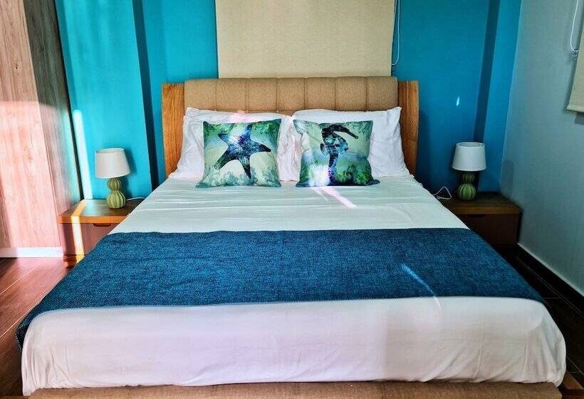 Gæstgiveri Holis Sunset