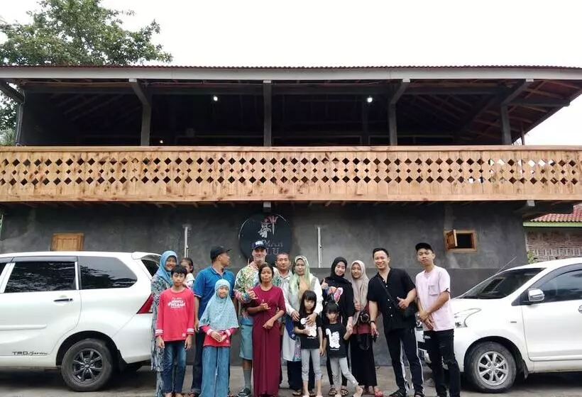 Hostelli Rumah Nalu Surf Camp