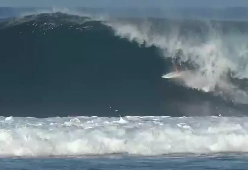 Hostelli Rumah Nalu Surf Camp