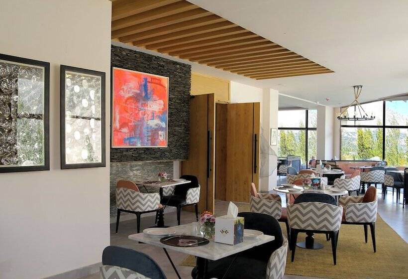 هتل Ambiance Resort Hunza